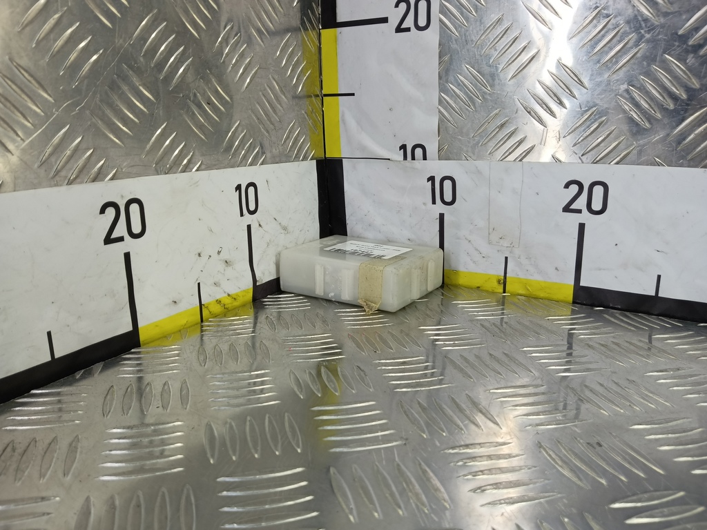 блок управления центральным замком SUZUKI Grand Vitara 2.0 4WD MT (140 л.с.)Grand Vitara  II (2005—2008) Внедорожник 3717164JH1, 520 рублей, Москва