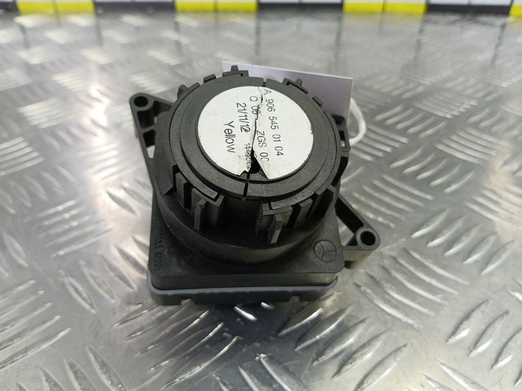 блок управления светом MERCEDES-BENZ Sprinter  A9065450104, 750 рублей, Москва