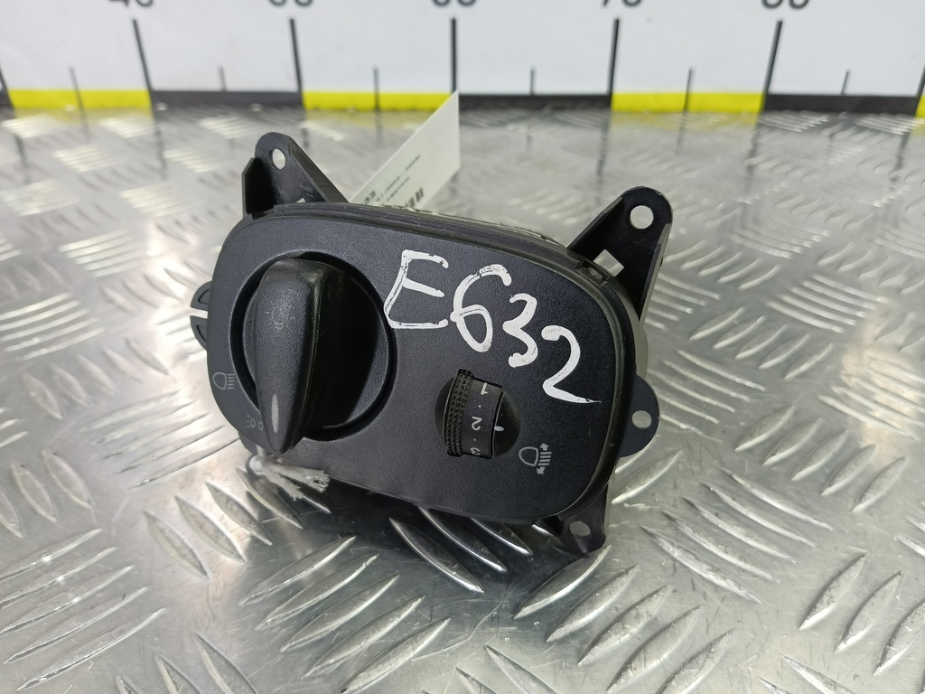 блок управления светом FORD Tourneo Connect  4042354, 630 рублей, Москва