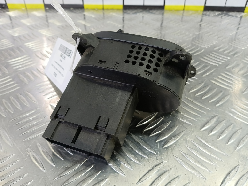 блок управления светом FORD Tourneo Connect  4042354, 630 рублей, Москва