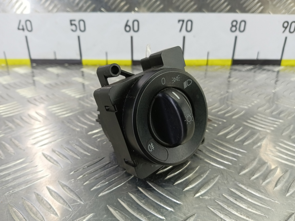 блок управления светом Volkswagen Crafter  2E0959561K, 750 рублей, Москва