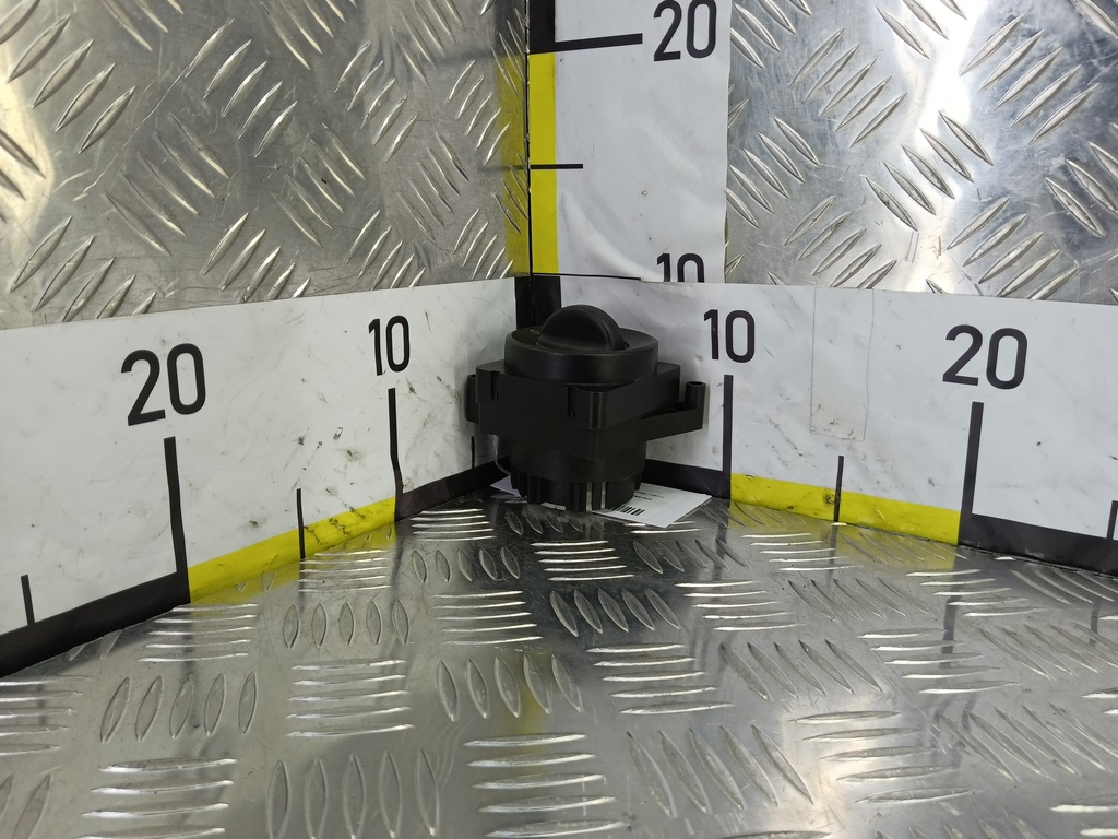 блок управления светом Volkswagen Crafter  2E0959561K, 750 рублей, Москва