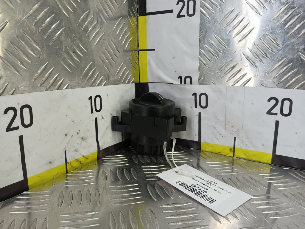 блок управления светом MERCEDES-BENZ Sprinter  A9065450504, 520 рублей, Москва