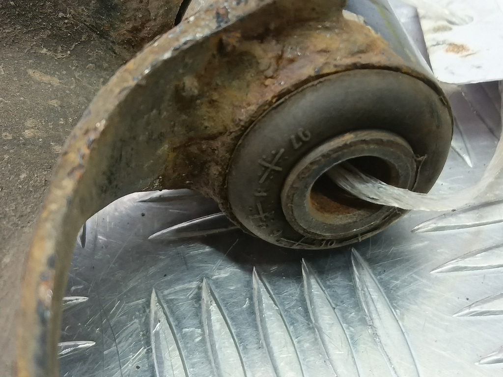 рычаг Hyundai I20 1.3 MT (78 л.с.)i20  I (2008—2012) Хетчбэк 54501-1J500, 3050 рублей, Москва