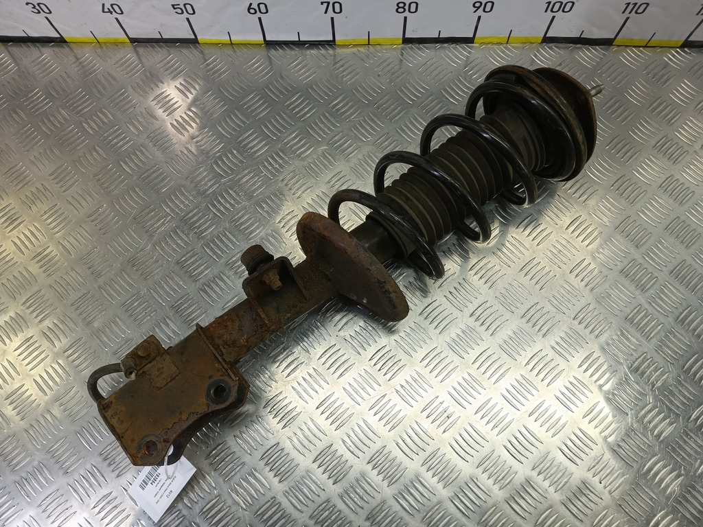 стойка SUZUKI Grand Vitara 1.6 4WD MT (106 л.с.)Grand Vitara  II (2005—2008) Внедорожник 4160164J00, 3050 рублей, Москва