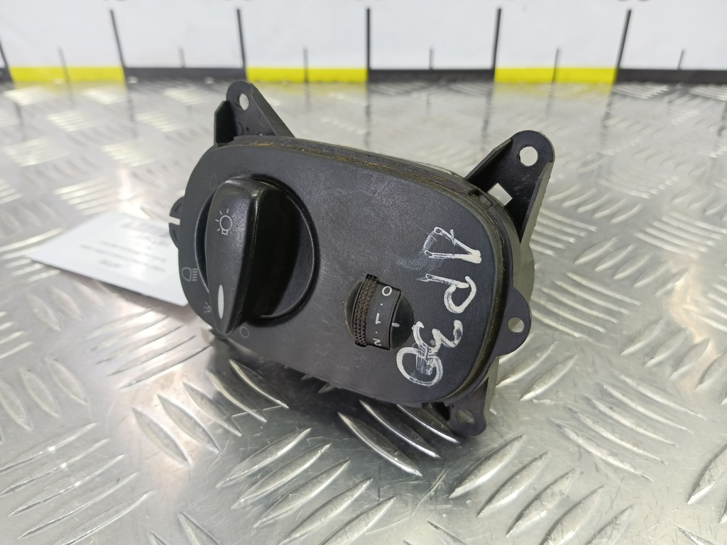 блок управления светом FORD Tourneo Connect  4042354, 630 рублей, Москва