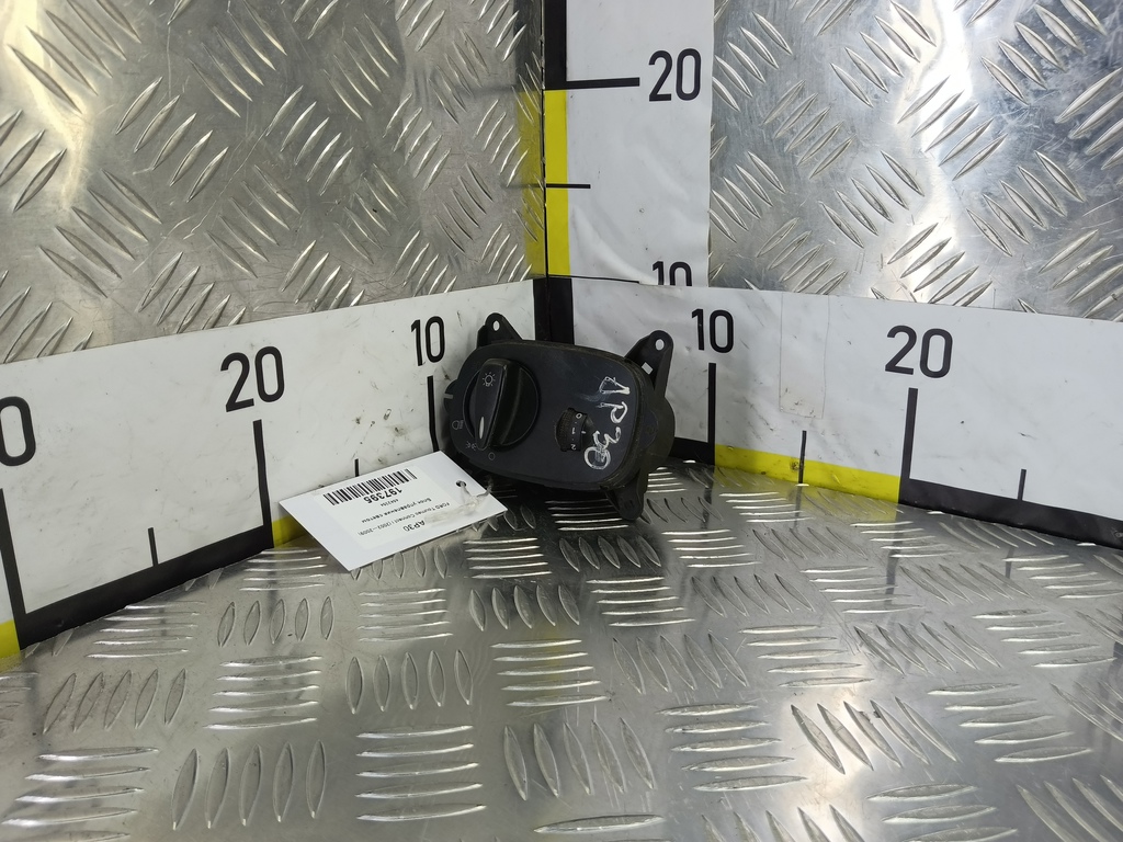 блок управления светом FORD Tourneo Connect  4042354, 630 рублей, Москва