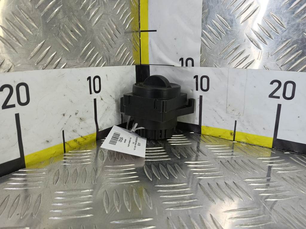 блок управления светом MERCEDES-BENZ Sprinter  A9065450504, 520 рублей, Москва