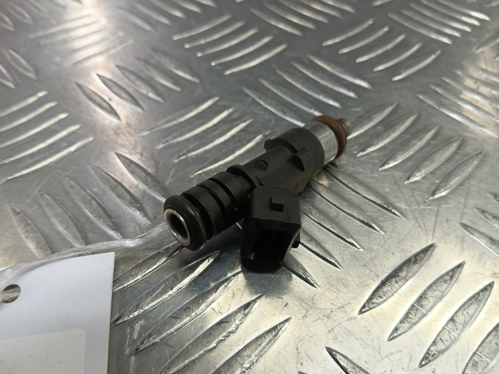 форсунка топливная FORD Focus  1538984, 980 рублей, Москва