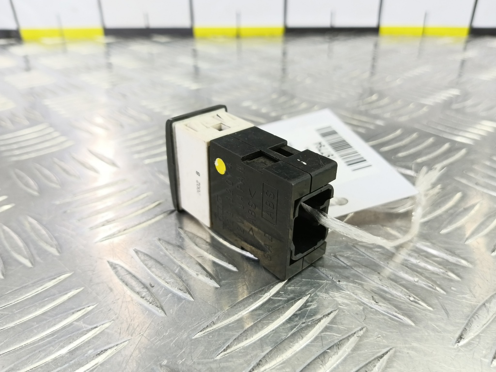 кнопка регулировки фар SUZUKI JIMNY  35180-64G00, 520 рублей, Москва