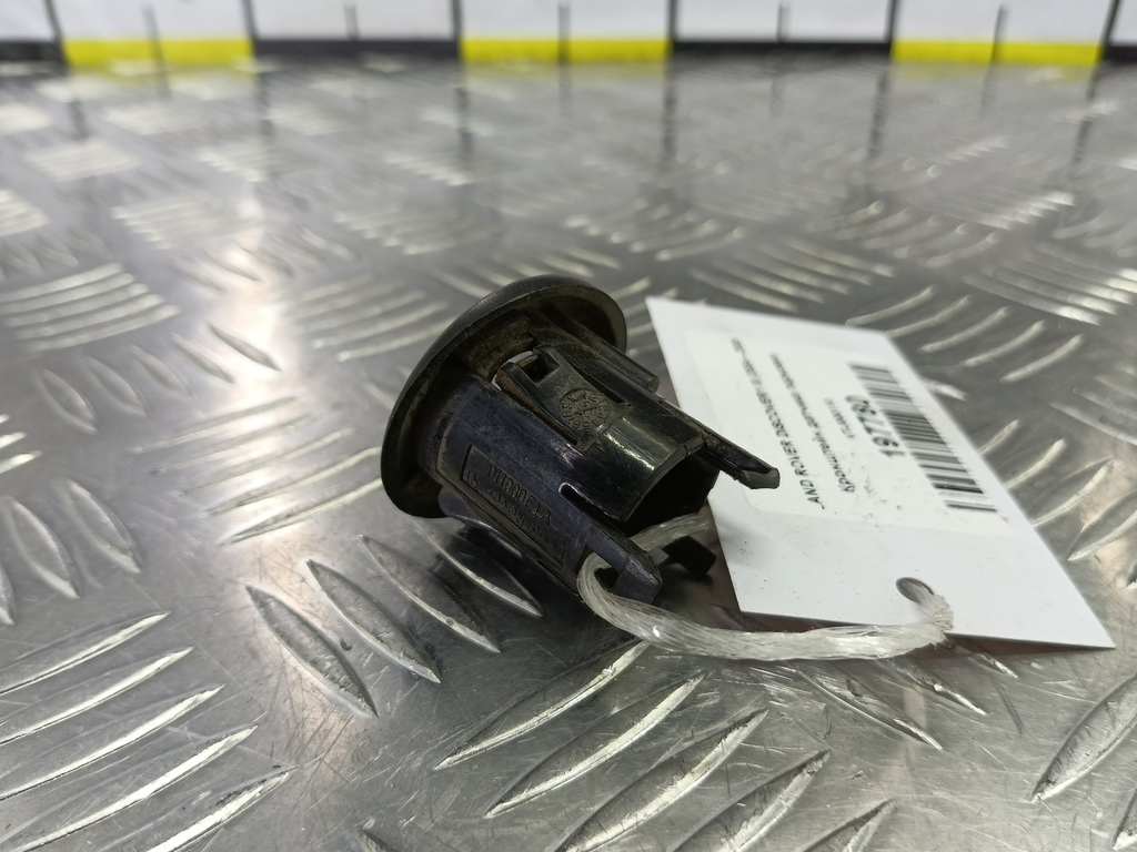 кронштейн датчика парковки LAND ROVER DISCOVERY  VTJ000110, 1210 рублей, Москва