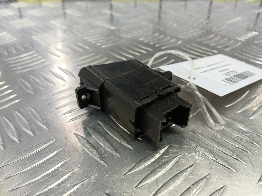 кнопка аварийной сигнализации HONDA CR-V  35510S10003, 520 рублей, Москва