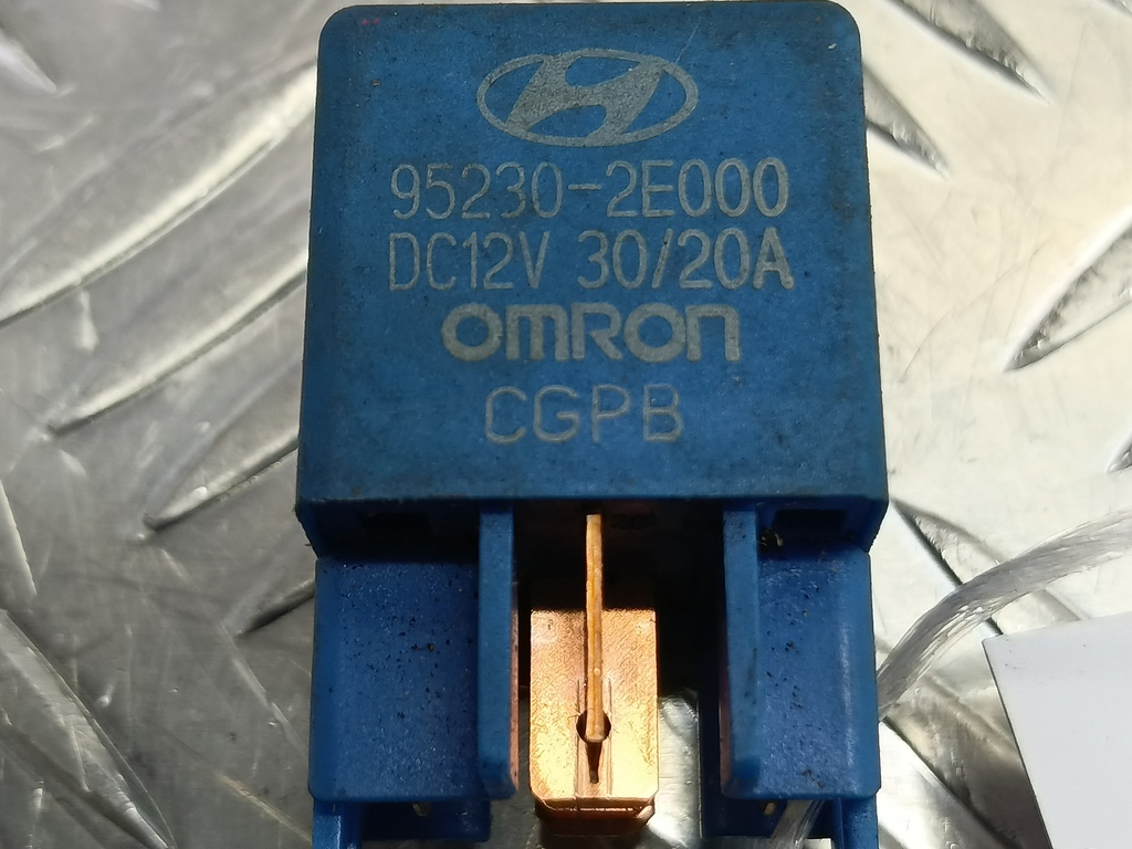 реле Hyundai TUCSON 2.0 CRDi AT (112 л.с.)Tucson  I (2004—2011) Внедорожник 952302E000, 520 рублей, Москва