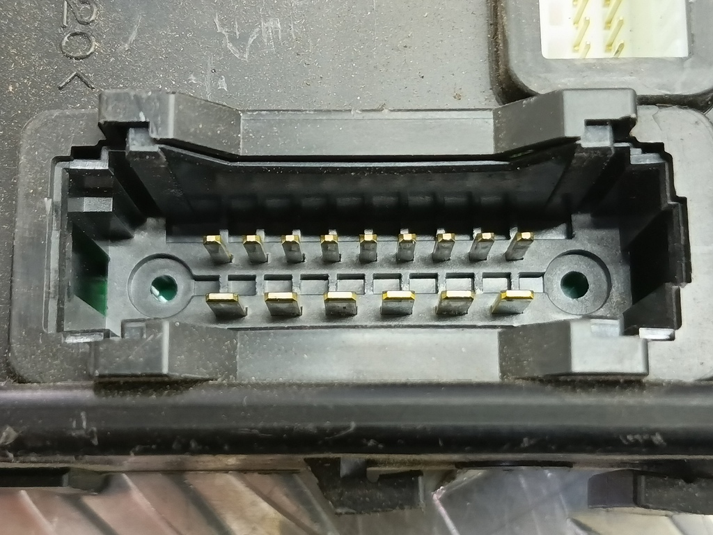 блок комфорта SUZUKI Grand Vitara 2.0 4WD MT (140 л.с.)Grand Vitara  II (2005—2008) Внедорожник 3677065J20, 750 рублей, Москва