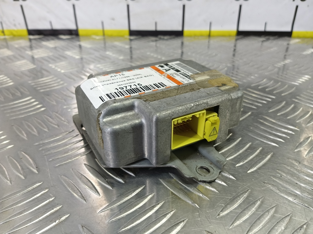 блок управления srs (air bag) SUZUKI XL7 2.7 4WD AT (184 л.с.)XL7  I (1998—2009) Внедорожник 3891052D00, 520 рублей, Москва