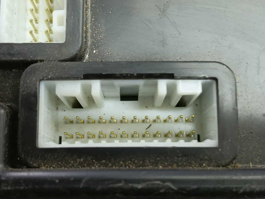 блок комфорта SUZUKI Grand Vitara 2.0 4WD MT (140 л.с.)Grand Vitara  II (2005—2008) Внедорожник 3677064J10, 860 рублей, Москва