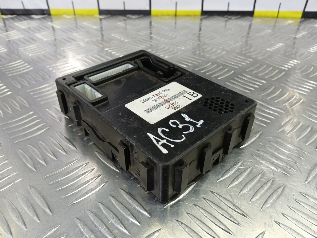 блок комфорта SUZUKI Grand Vitara 1.6 4WD MT (106 л.с.)Grand Vitara  II (2005—2008) Внедорожник 3677064J11, 860 рублей, Москва