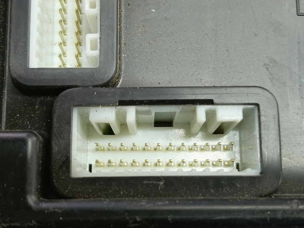 блок комфорта SUZUKI Grand Vitara 1.6 4WD MT (106 л.с.)Grand Vitara  II (2005—2008) Внедорожник 3677064J11, 860 рублей, Москва