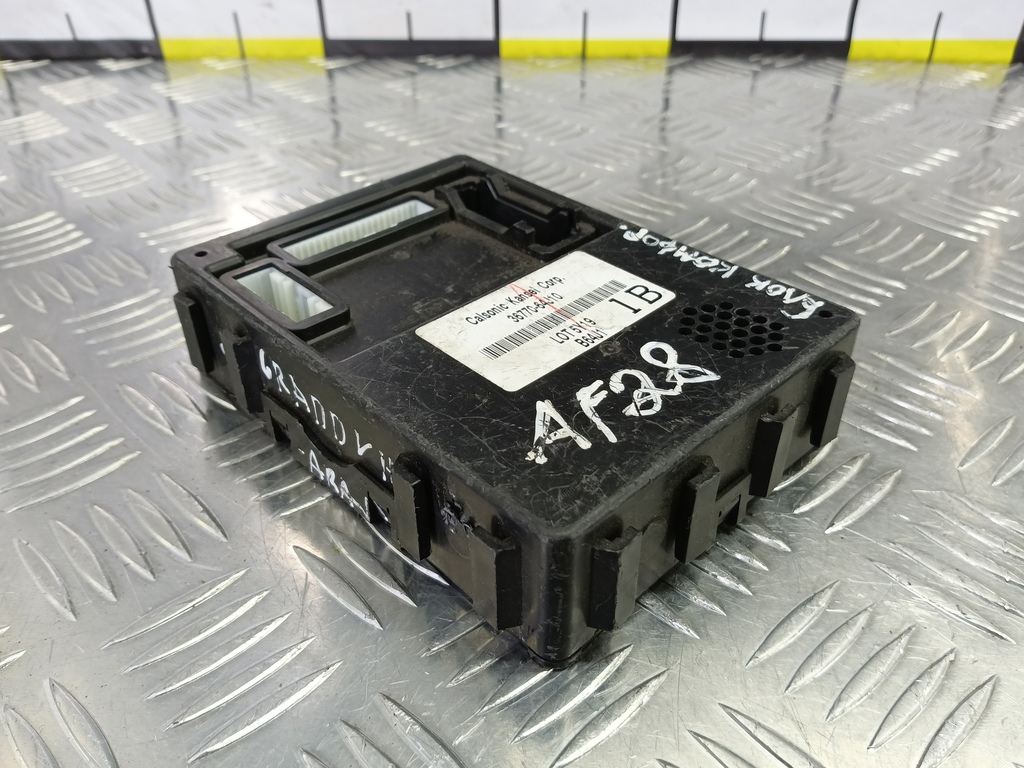 блок комфорта SUZUKI Grand Vitara 1.6 4WD MT (106 л.с.)Grand Vitara  II (2005—2008) Внедорожник 3677064J10, 860 рублей, Москва