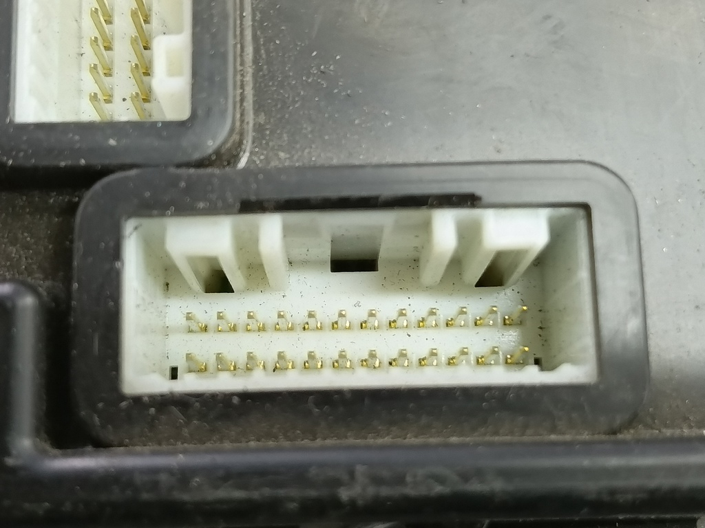 блок комфорта SUZUKI Grand Vitara 2.4 MT (166 л.с.)Grand Vitara  II рестайлинг (2008—2012) Внедорожник 36770-76K20, 1780 рублей, Москва