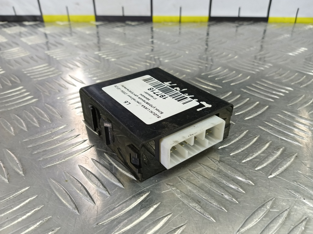 блок управления центральным замком SUZUKI LIANA 1.6 MT (103 л.с.)Liana  I (2001—2006) Седан 3719054G81, 520 рублей, Москва