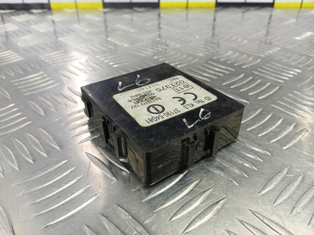 блок управления центральным замком SUZUKI LIANA 1.6 MT (103 л.с.)Liana  I (2001—2006) Седан 3719054G81, 520 рублей, Москва