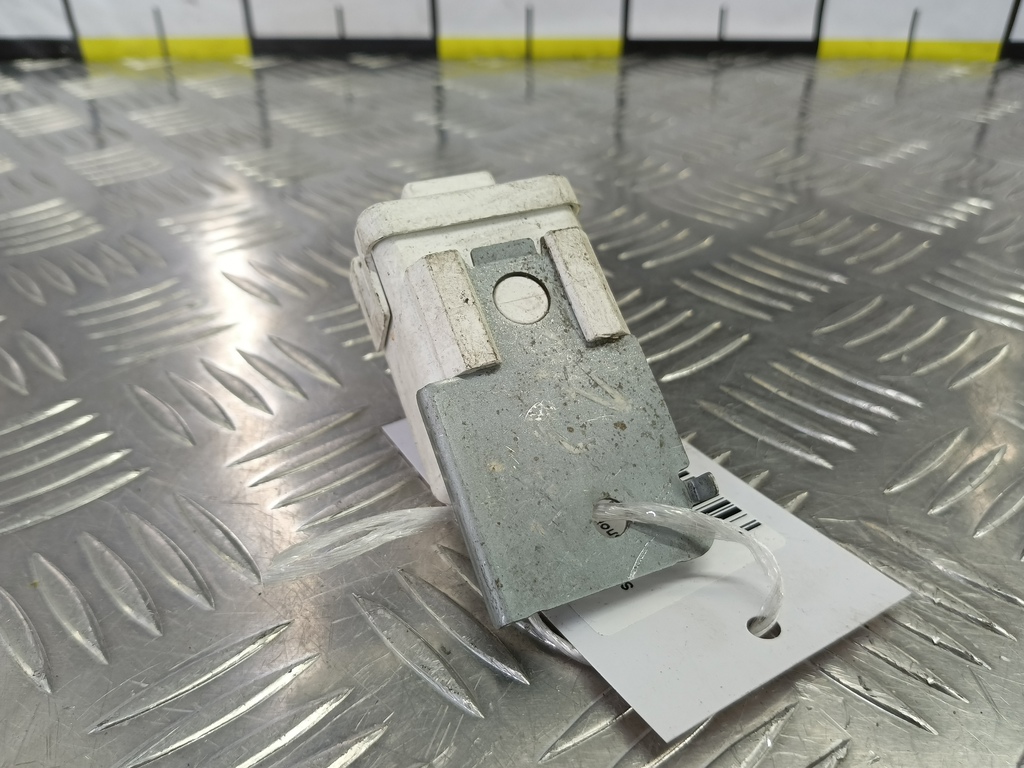 блок управления SUZUKI Grand Vitara  3719064J10, 630 рублей, Москва