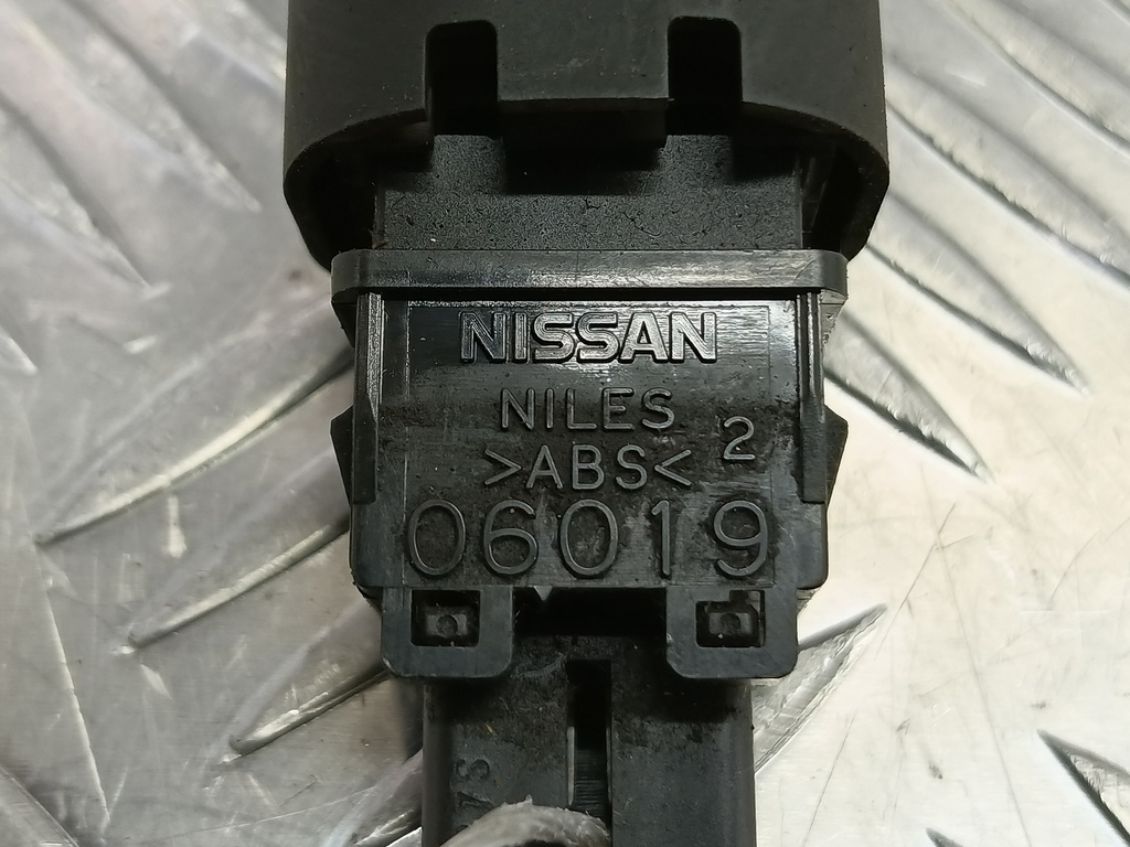 кнопка аварийной сигнализации NISSAN NAVARA  25290EA000, 630 рублей, Москва