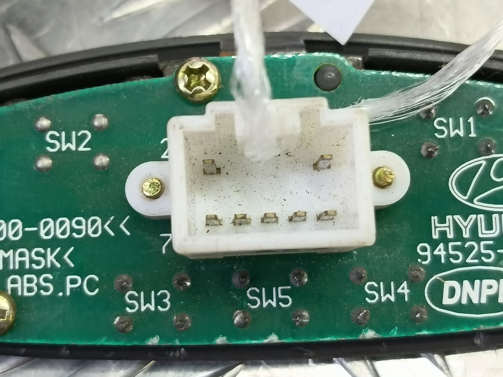 кнопка tip Hyundai MATRIX 1.6 MT (103 л.с.)Matrix  I рестайлинг (2005—2008) Минивэн 9452517000, 630 рублей, Москва