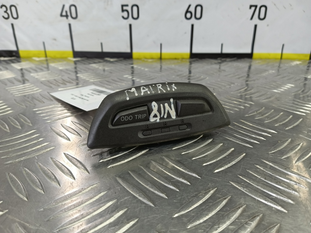 кнопка tip Hyundai MATRIX 1.6 MT (103 л.с.)Matrix  I рестайлинг (2005—2008) Минивэн 9452517000, 630 рублей, Москва