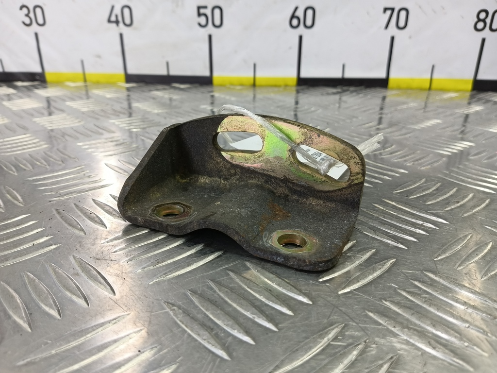 кронштейн тнвд MITSUBISHI PAJERO SPORT  MD303257, 1210 рублей, Москва