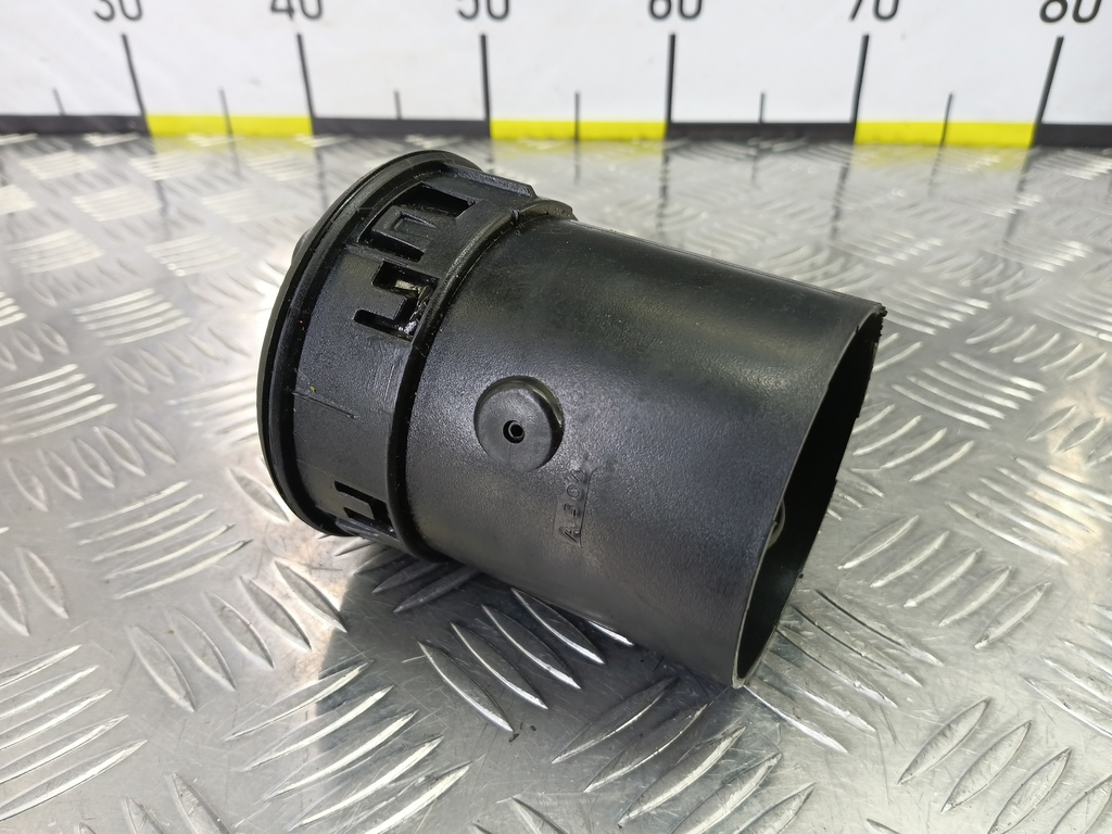 решетка воздуховода Fiat Doblo 1.4 MT (78 л.с.)Doblo  I рестайлинг (2005—2015) Фургон 735273079, 750 рублей, Москва