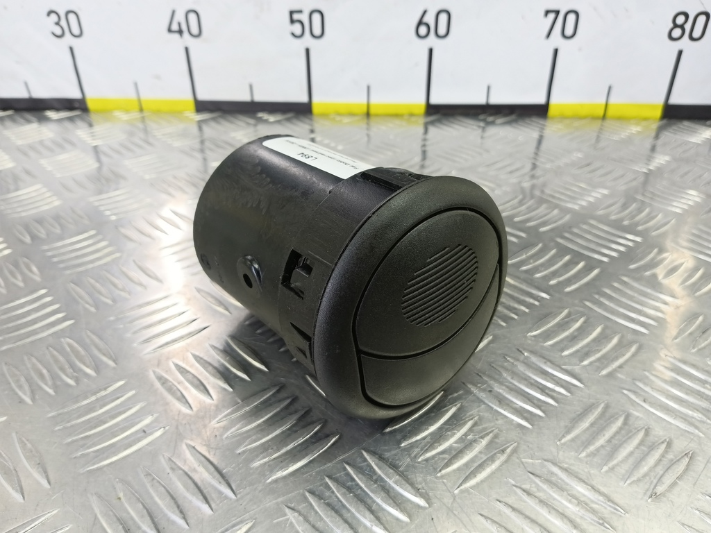 решетка воздуховода Fiat Doblo 1.4 MT (78 л.с.)Doblo  I рестайлинг (2005—2015) Фургон 735273079, 750 рублей, Москва