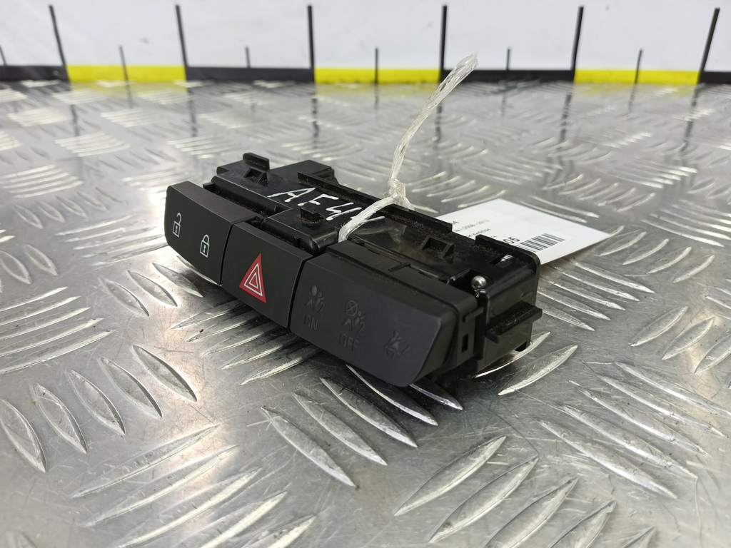 блок кнопок Opel Insignia  1240314, 1550 рублей, Москва