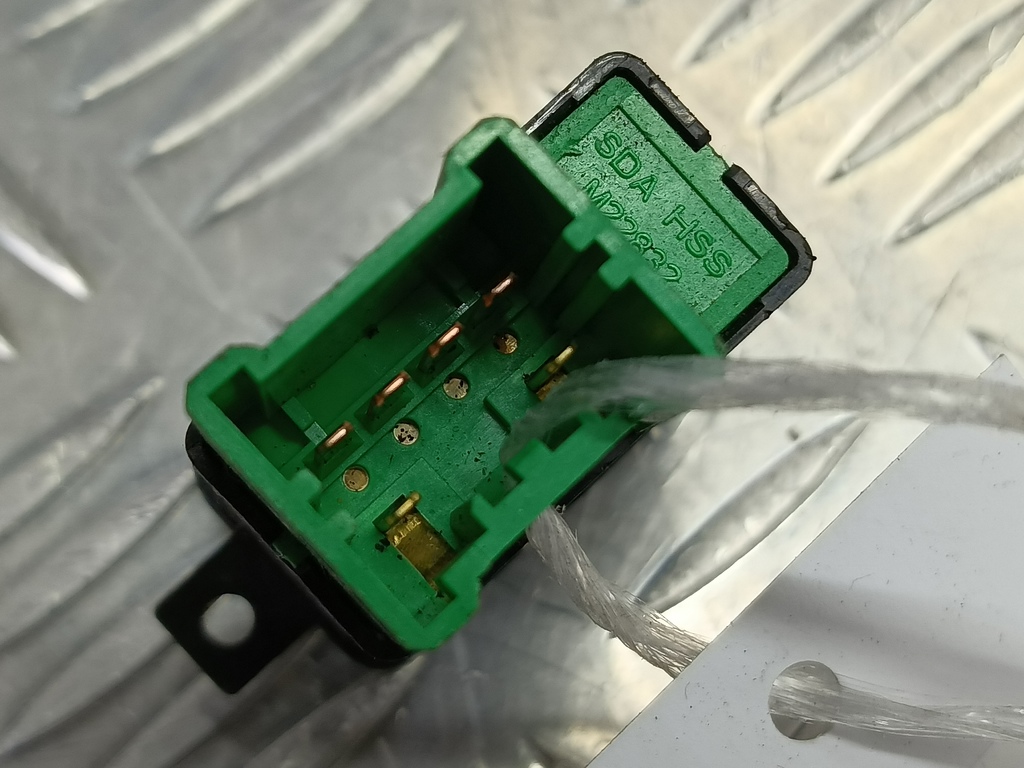 кнопка обогрева сидений HONDA Accord 2.0 AT (155 л.с.)Accord  VII (2002—2006) Седан 35600SEAE01, 520 рублей, Москва