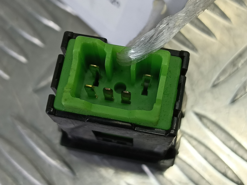 кнопка обогрева заднего стекла SUZUKI JIMNY Jimny 3786075F10, 750 рублей, Москва