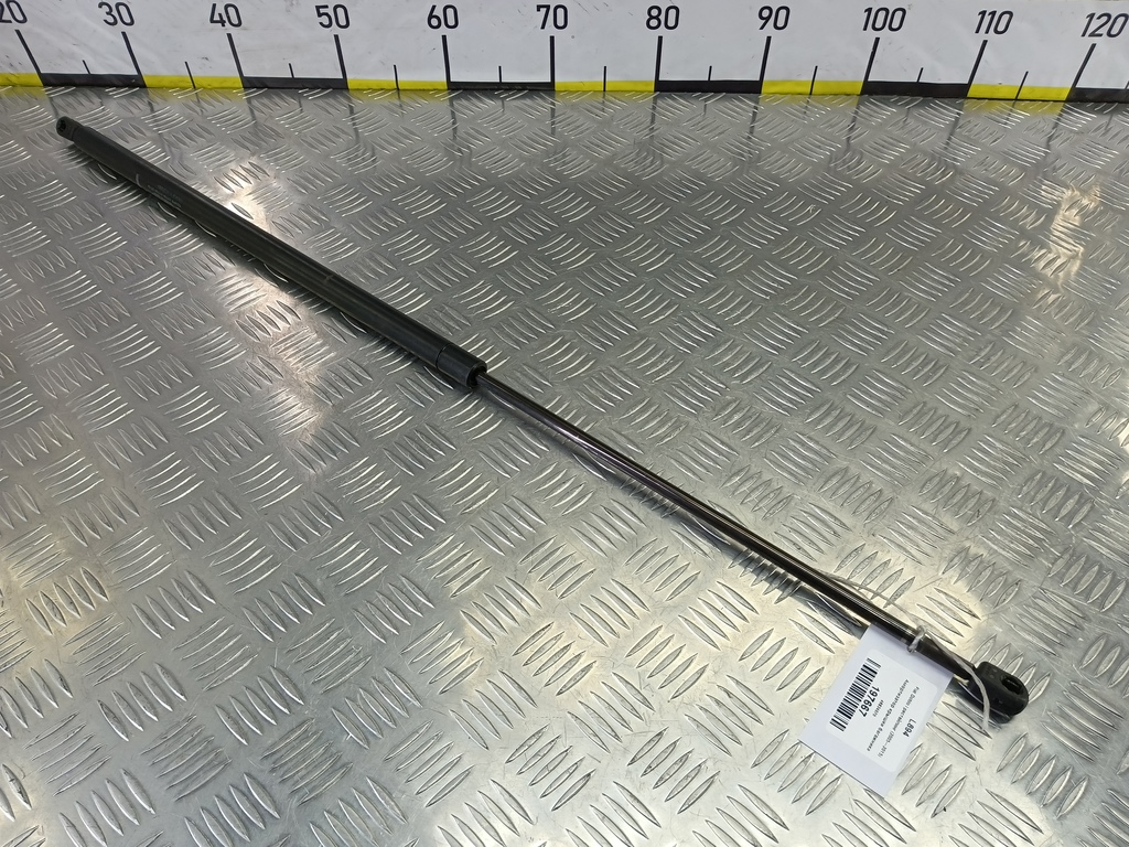 амортизатор крышки багажника Fiat Doblo 1.4 MT (78 л.с.)Doblo  I рестайлинг (2005—2015) Фургон 46824070, 860 рублей, Москва