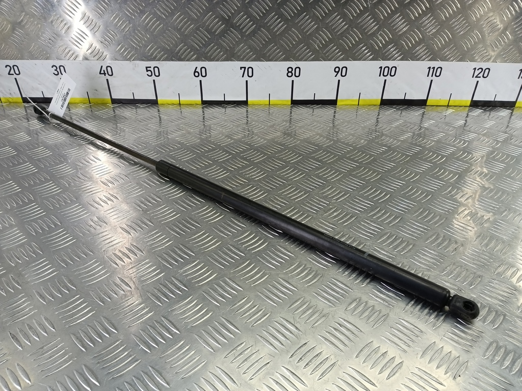 амортизатор крышки багажника Fiat Doblo 1.4 MT (78 л.с.)Doblo  I рестайлинг (2005—2015) Фургон 46824070, 860 рублей, Москва