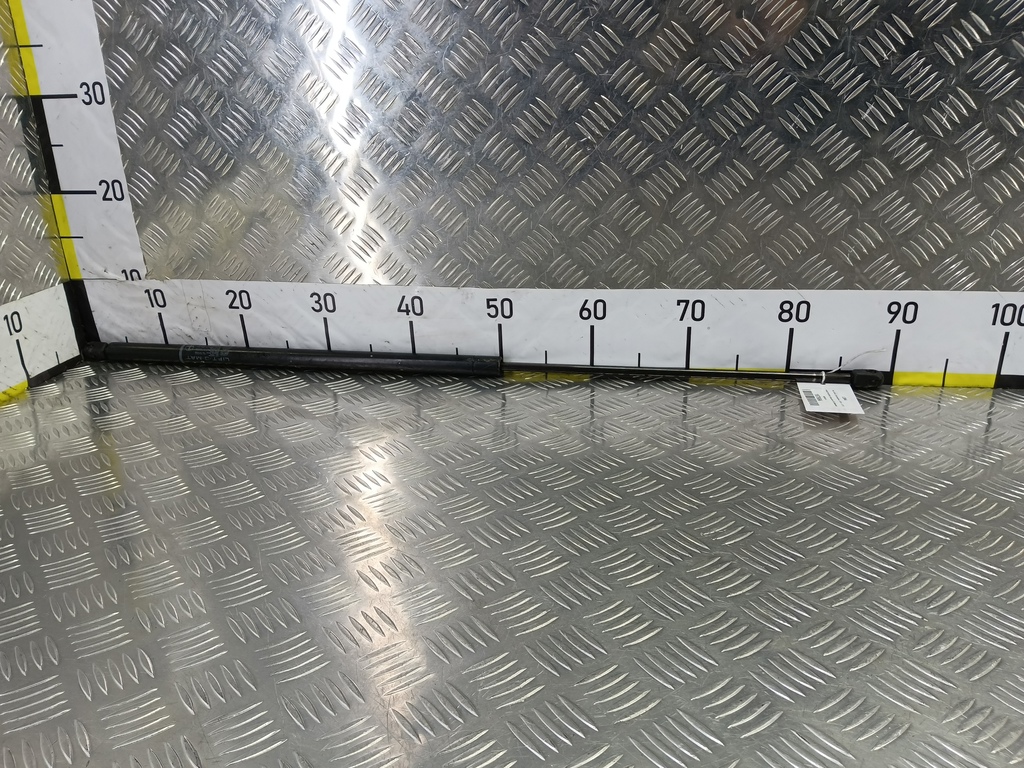 амортизатор крышки багажника Fiat Doblo 1.4 MT (78 л.с.)Doblo  I рестайлинг (2005—2015) Фургон 46824070, 860 рублей, Москва