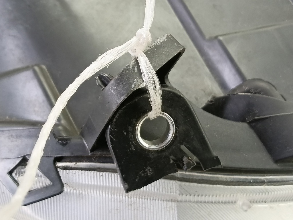 фара Fiat Doblo 1.4 MT (78 л.с.)Doblo  I рестайлинг (2005—2015) Фургон 51805937, 10750 рублей, Москва