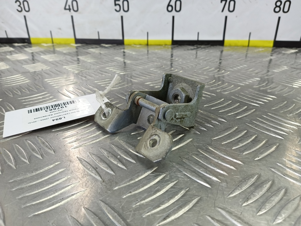 петля крышки багажника Fiat Doblo 1.4 MT (78 л.с.)Doblo  I рестайлинг (2005—2015) Фургон 46810688, 750 рублей, Москва