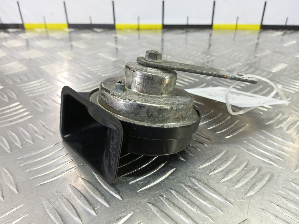 сигнал звуковой Fiat Doblo 1.4 MT (78 л.с.)Doblo  I рестайлинг (2005—2015) Фургон 51761429, 2360 рублей, Москва