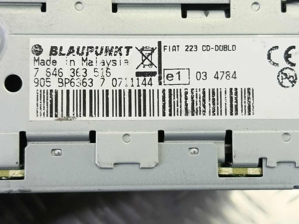 магнитола Fiat Doblo 1.4 MT (78 л.с.)Doblo  I рестайлинг (2005—2015) Фургон 735437262, 860 рублей, Москва