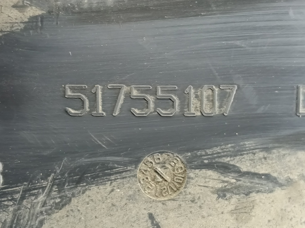 подкрылок Fiat Doblo 1.4 MT (78 л.с.)Doblo  I рестайлинг (2005—2015) Фургон 51755107, 2930 рублей, Москва