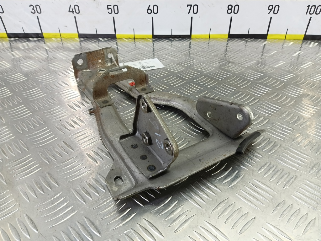 кронштейн кулисы кпп Fiat Doblo 1.4 MT (78 л.с.)Doblo  I рестайлинг (2005—2015) Фургон 51822736, 860 рублей, Москва