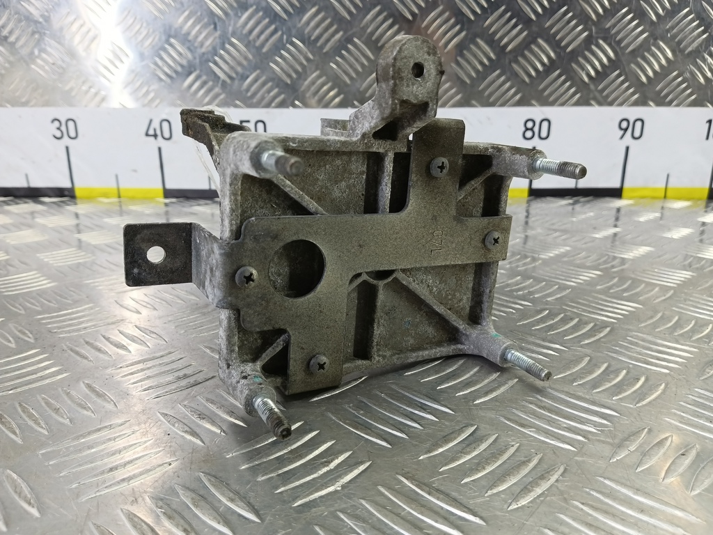 кронштейн блока управления двигателя Fiat Doblo 1.4 MT (78 л.с.)Doblo  I рестайлинг (2005—2015) Фургон 55249001, 1320 рублей, Москва