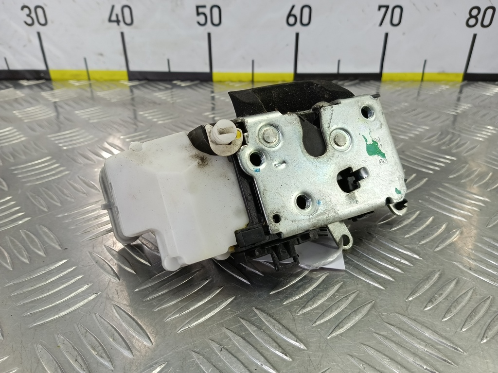 замок двери сдвижной Fiat Doblo 1.4 MT (78 л.с.)Doblo  I рестайлинг (2005—2015) Фургон 51709196, 10290 рублей, Москва