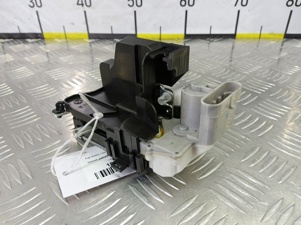 замок двери сдвижной Fiat Doblo 1.4 MT (78 л.с.)Doblo  I рестайлинг (2005—2015) Фургон 51709196, 10290 рублей, Москва