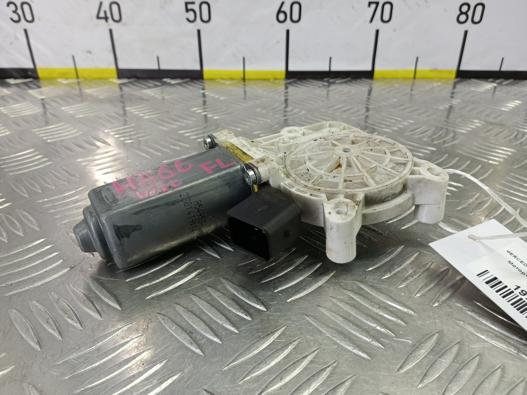 моторчик стеклоподъёмника MERCEDES-BENZ Vito  A0009069600, 4310 рублей, Москва