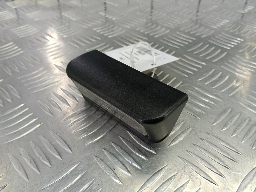 фонарь номерного знака Fiat Doblo 1.4 MT (78 л.с.)Doblo  I рестайлинг (2005—2015) Фургон 46814089, 520 рублей, Москва